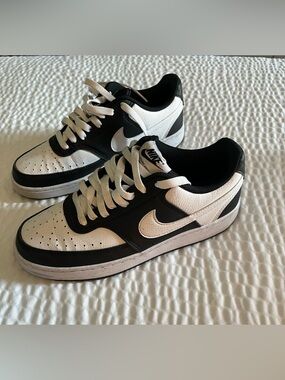 Nike Dunks Black and White Low-Top